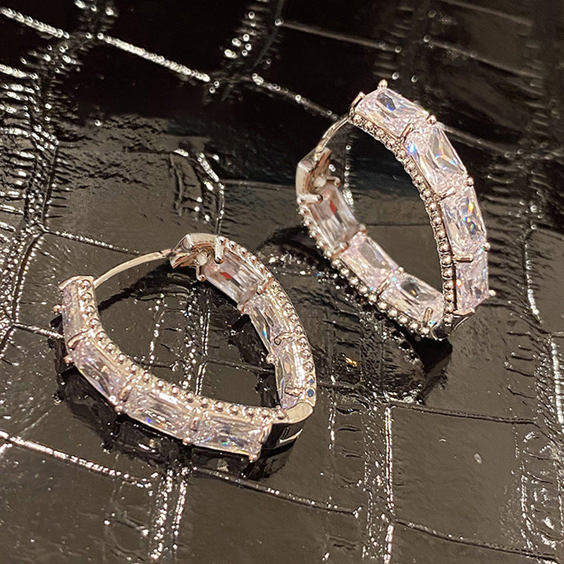 Elegant Earring for Every Occasion