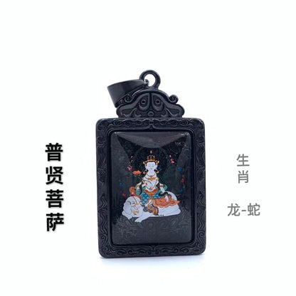 Stunning Pendant for Daily Wear