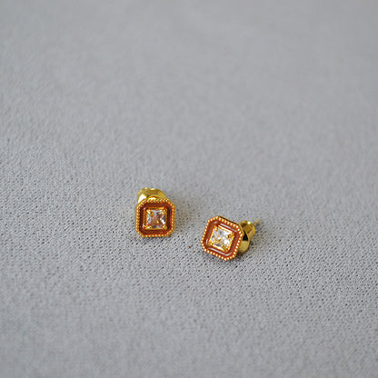 Elegant Silver Earring for Every Occasion