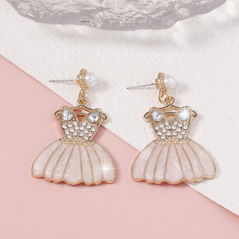 Romantic Pearl Earring for Special Moments