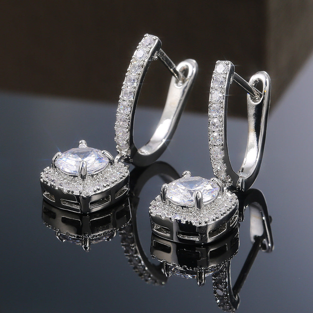Classic Earring with Timeless Appeal
