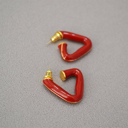 Charming Gold Earring for Any Occasion