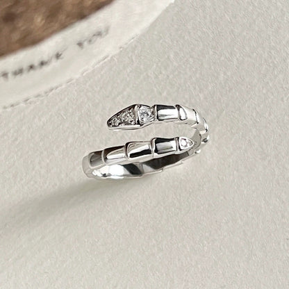 Charming Ring for Any Occasion