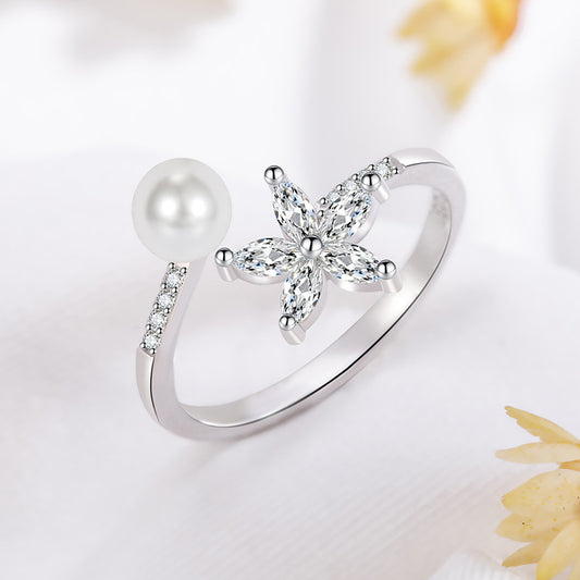 Classic Pearl Ring with Timeless Appeal
