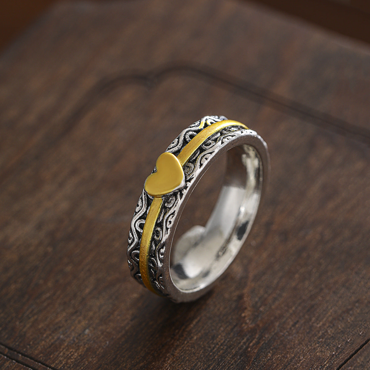 Beautiful Ring with Unique Style