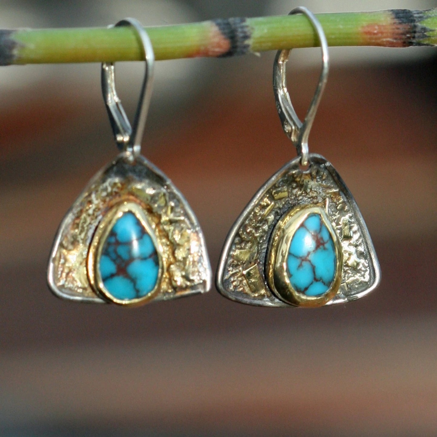 Charming Silver Earring for Any Occasion
