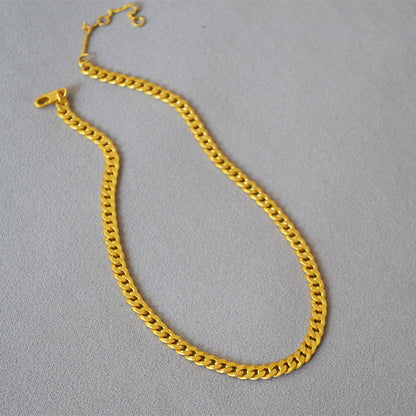 Beautiful Gold Necklace with Unique Style