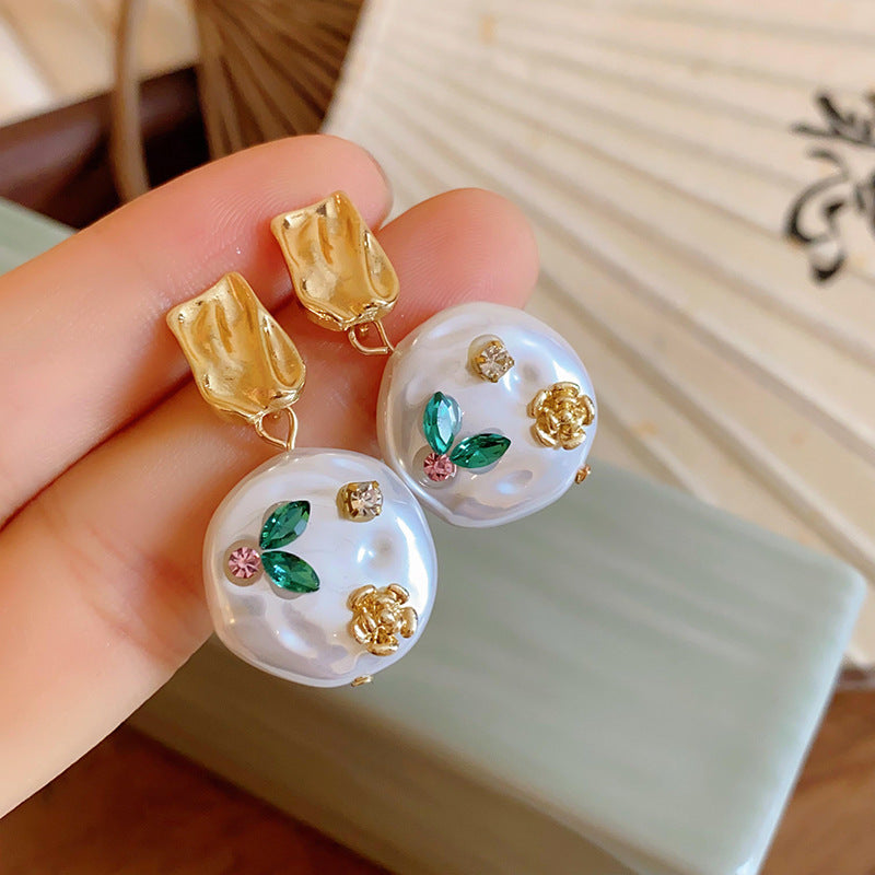 Elegant Pearl Earring for Every Occasion
