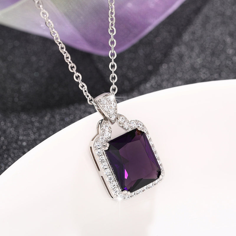 Classic Necklace with Timeless Appeal
