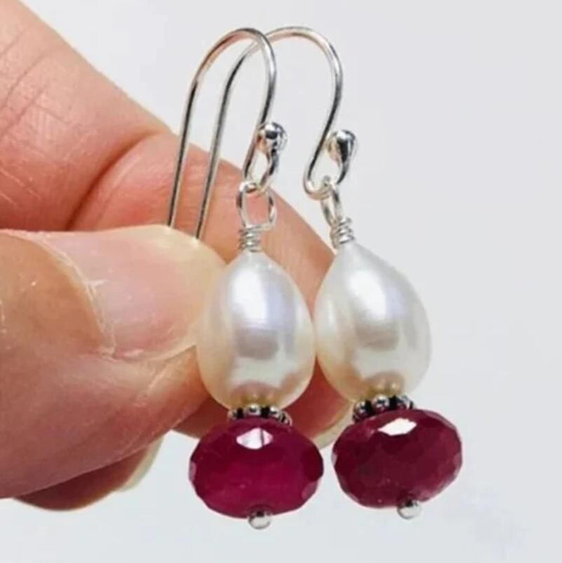 Stunning Pearl Earring for Daily Wear