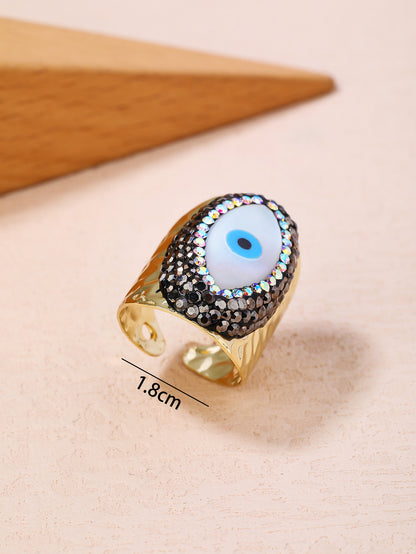 Romantic Gold Ring for Special Moments