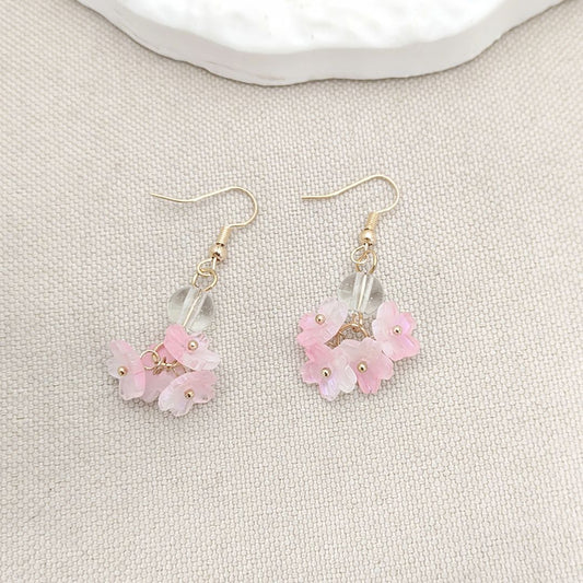 Charming Earring for Any Occasion