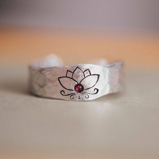 Classic Ring with Timeless Appeal