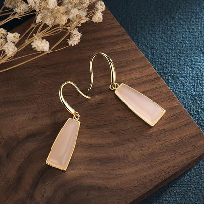 Elegant Gold Earring for Every Occasion