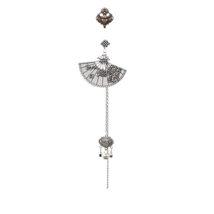 Charming Silver Pendant for Any Occasion