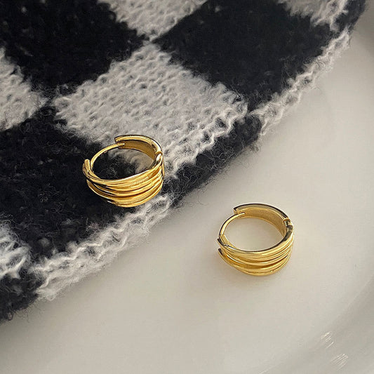 Classic Earring with Timeless Appeal