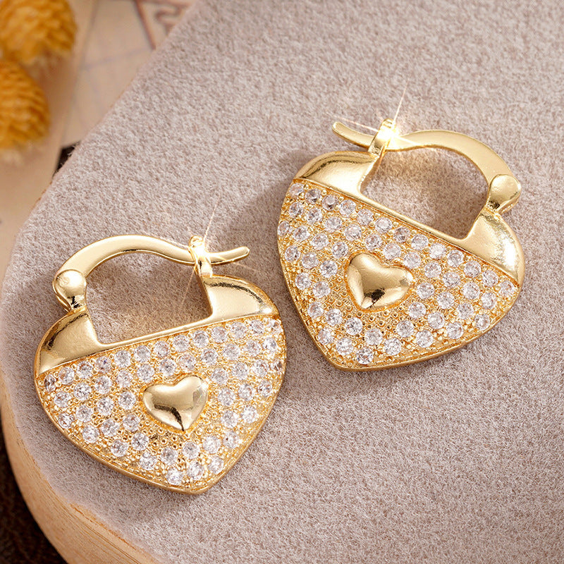Beautiful Earring with Unique Style