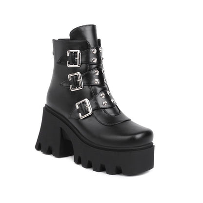 Graceful Orthopedic Boots for Modern Look