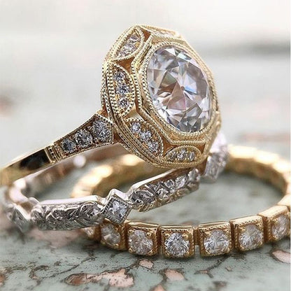 Beautiful Set with Unique Style