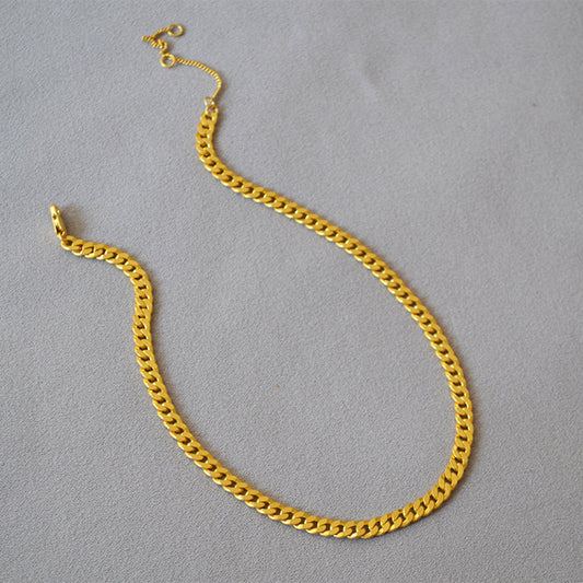 Beautiful Gold Necklace with Unique Style