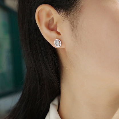 Elegant Piece for Every Occasion