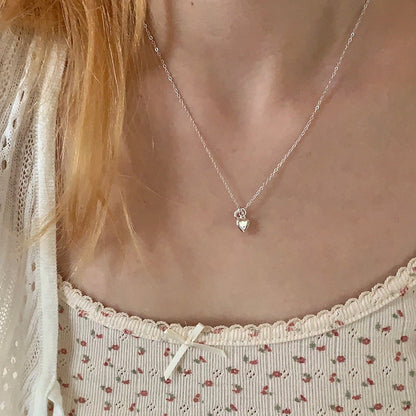 Charming Piece for Any Occasion