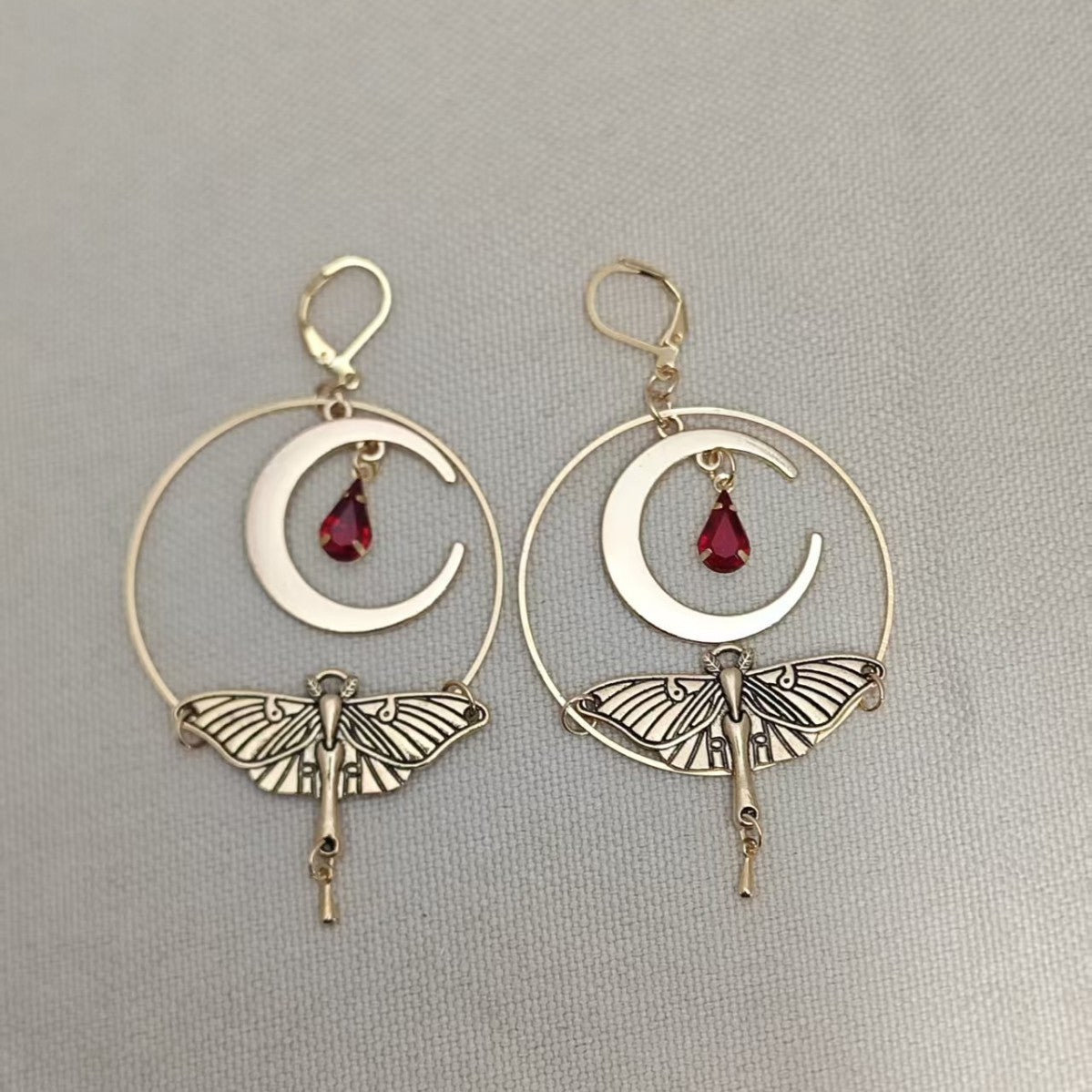 Vintage Handmade Earring