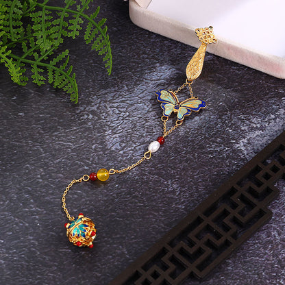 Charming Pendant for Any Occasion