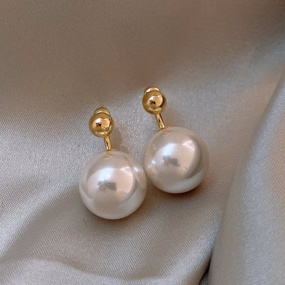 Elegant Pearl Earring for Every Occasion