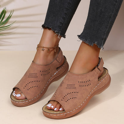 Chic Orthopedic Sandals with Unique Design