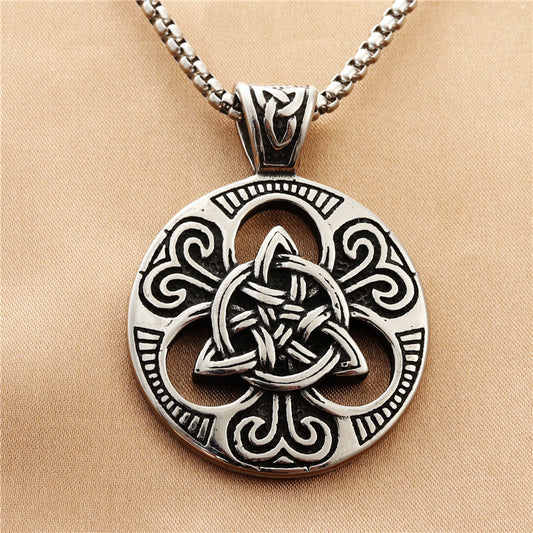 Charming Pendant for Any Occasion