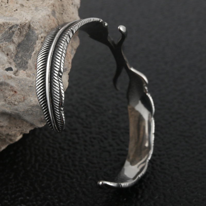 Beautiful Bracelet with Unique Style