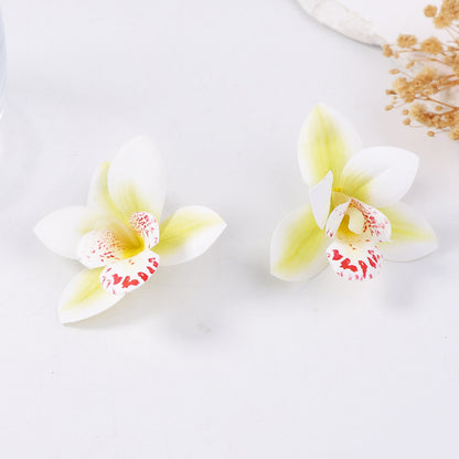 Charming Piece for Any Occasion