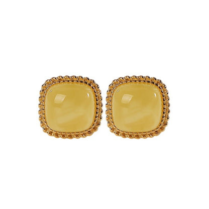 Stunning Gold Earring for Daily Wear