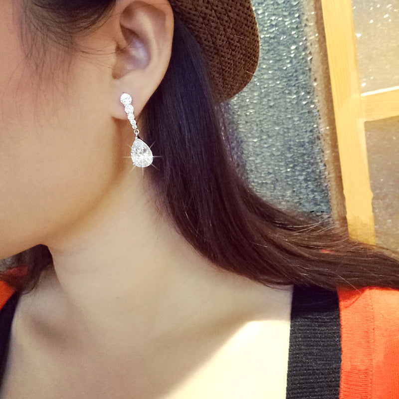 Stunning Silver Earring for Daily Wear