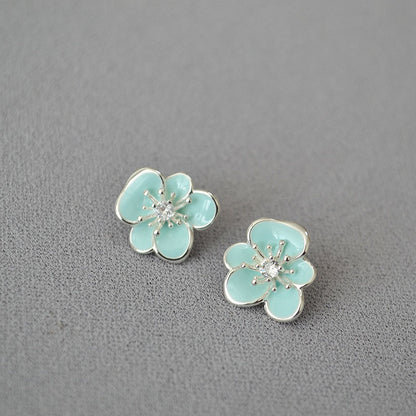 Stunning Silver Earring for Daily Wear