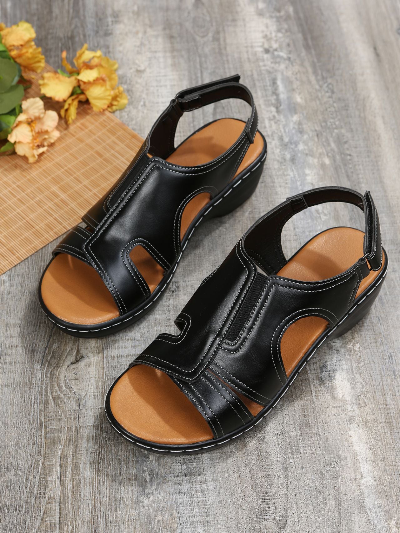 Graceful Orthopedic Sandals for Modern Look
