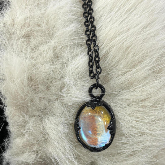Stunning Pendant for Daily Wear