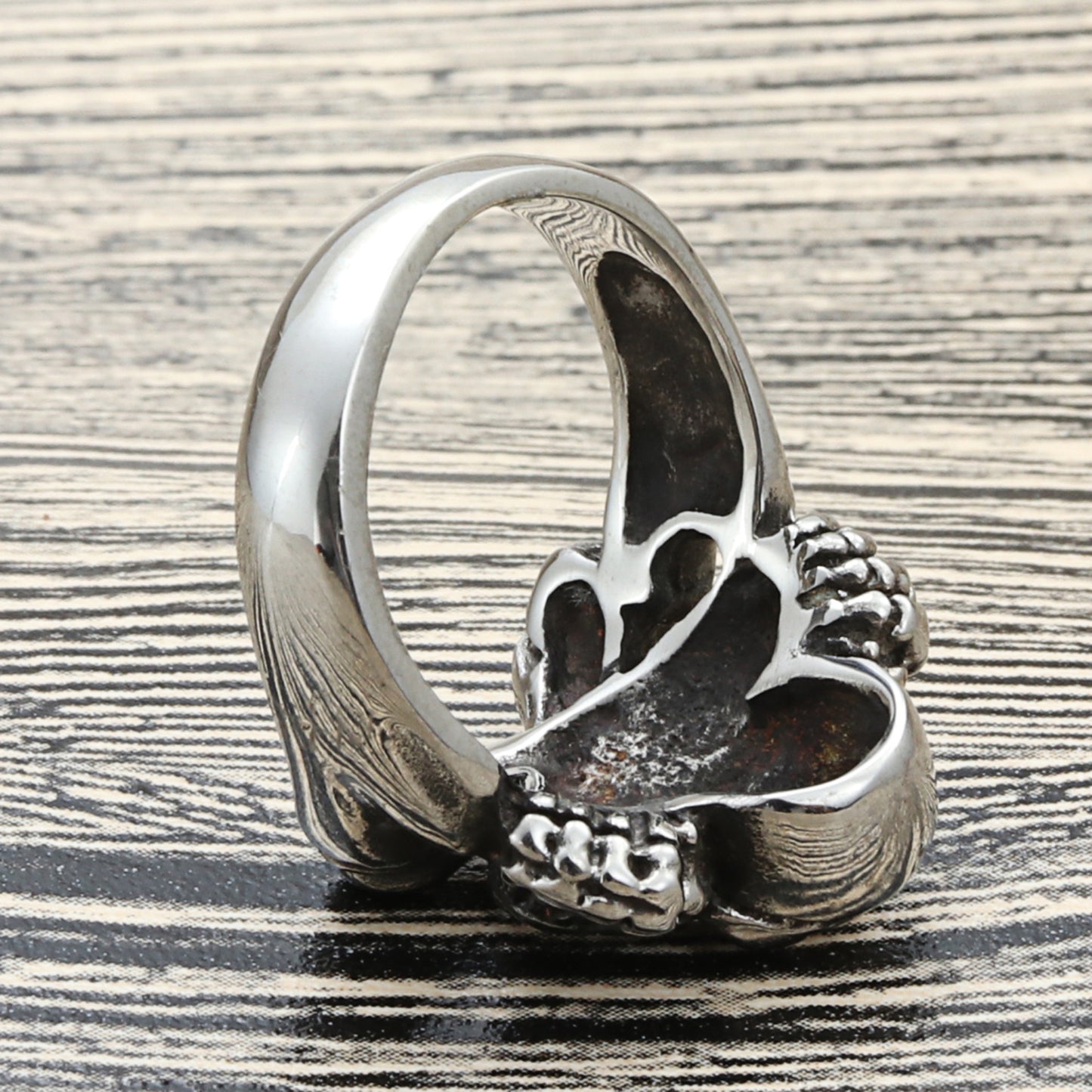 Beautiful Ring with Unique Style