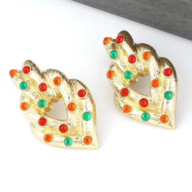 Classic Earring with Timeless Appeal