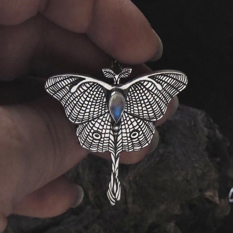 Stunning Necklace for Daily Wear