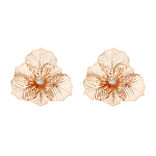 Classic Earring with Timeless Appeal