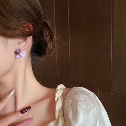 Classic Earring with Timeless Appeal