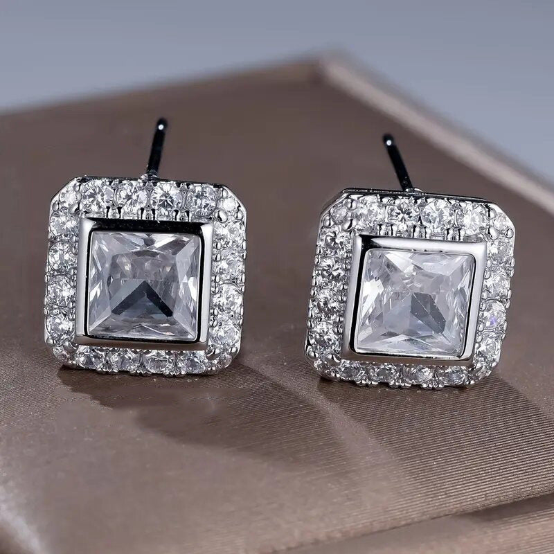 Elegant Piece for Every Occasion