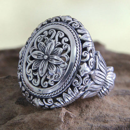 Delicate Artisan Ring