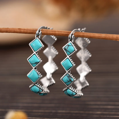 Stunning Earring for Daily Wear