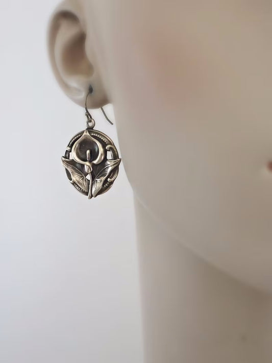 Vintage Handmade Earring