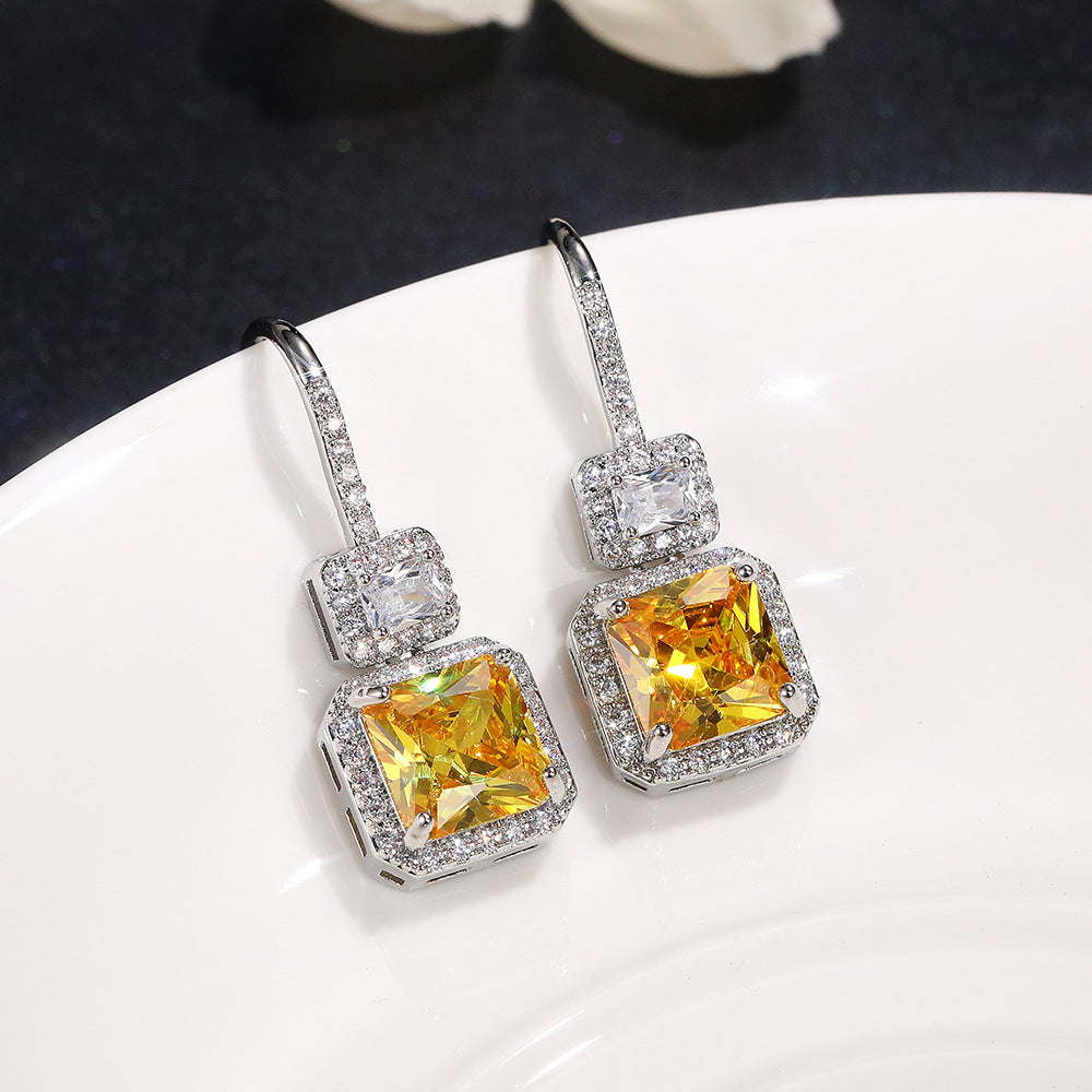 Beautiful Earring with Unique Style