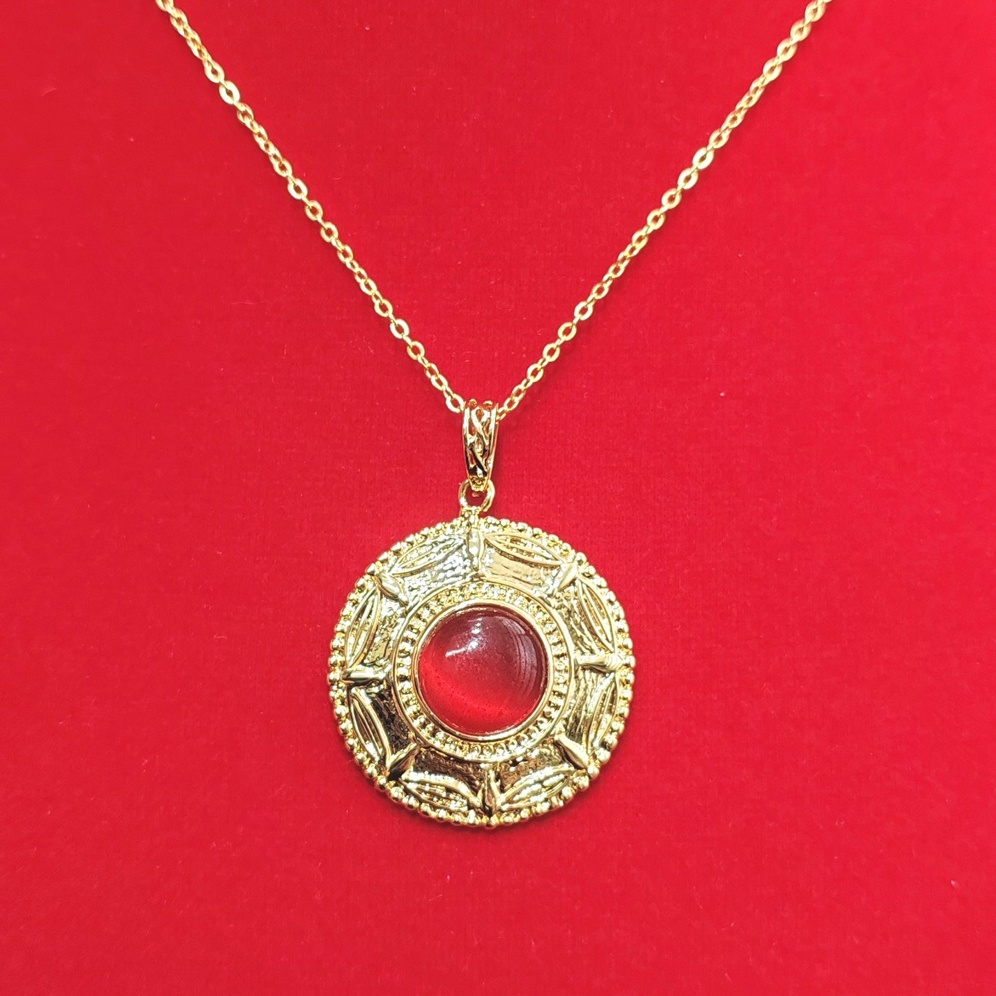 Charming Necklace for Any Occasion