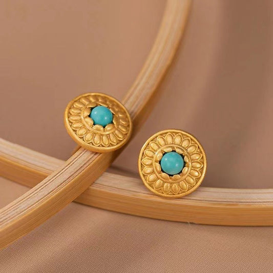 Beautiful Silver Earring with Unique Style